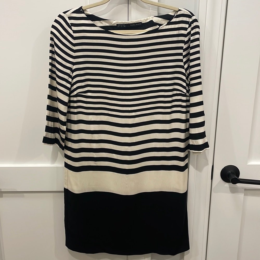 Zara Basic Black/White Striped Shift Dress Size Small